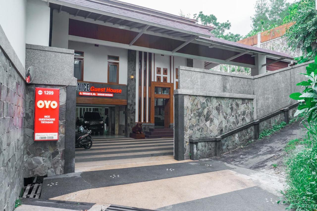 Oyo 1209 Tirtasari Nice Guesthouse Bandung Esterno foto
