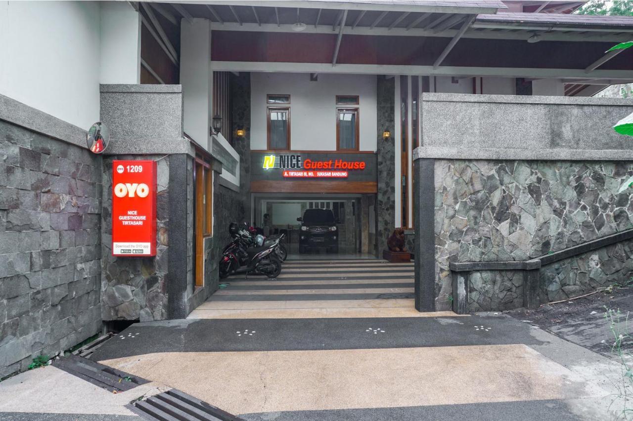 Oyo 1209 Tirtasari Nice Guesthouse Bandung Esterno foto