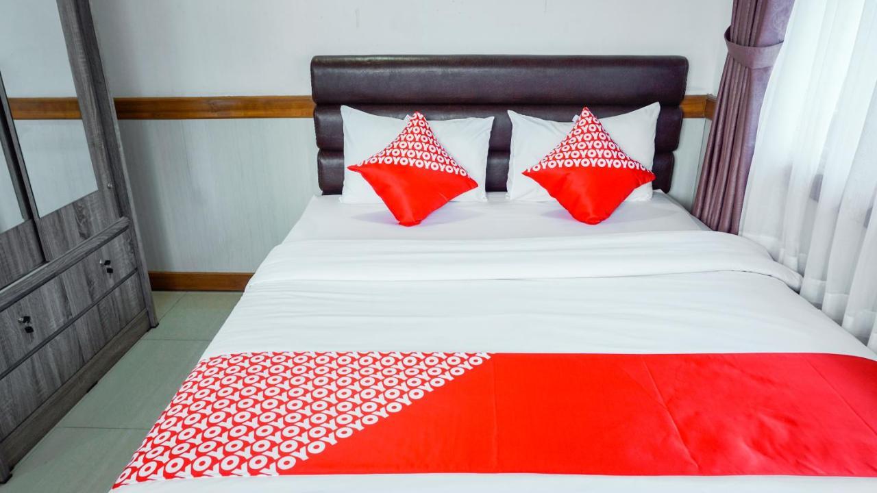 Oyo 1209 Tirtasari Nice Guesthouse Bandung Esterno foto