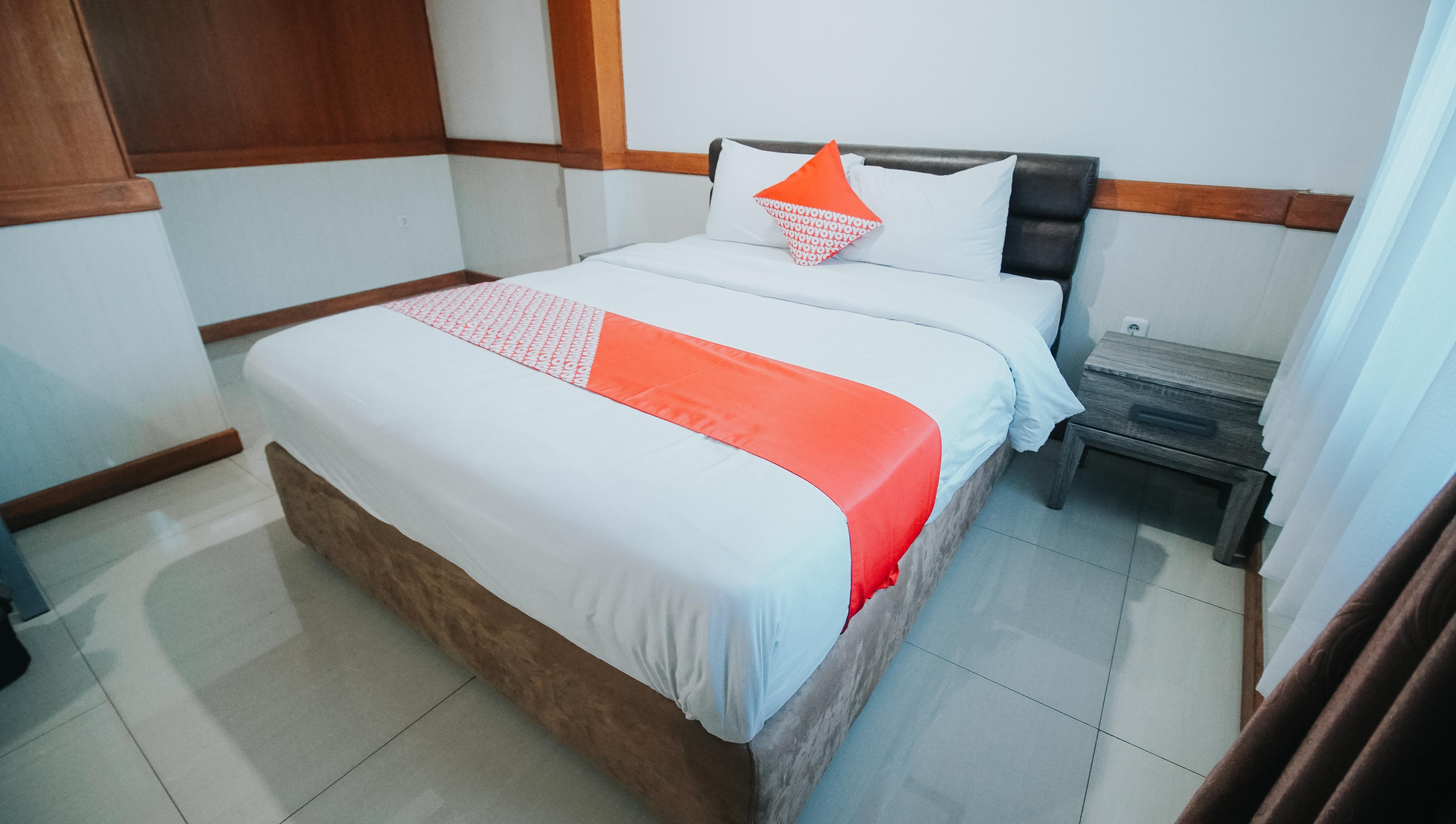 Oyo 1209 Tirtasari Nice Guesthouse Bandung Esterno foto