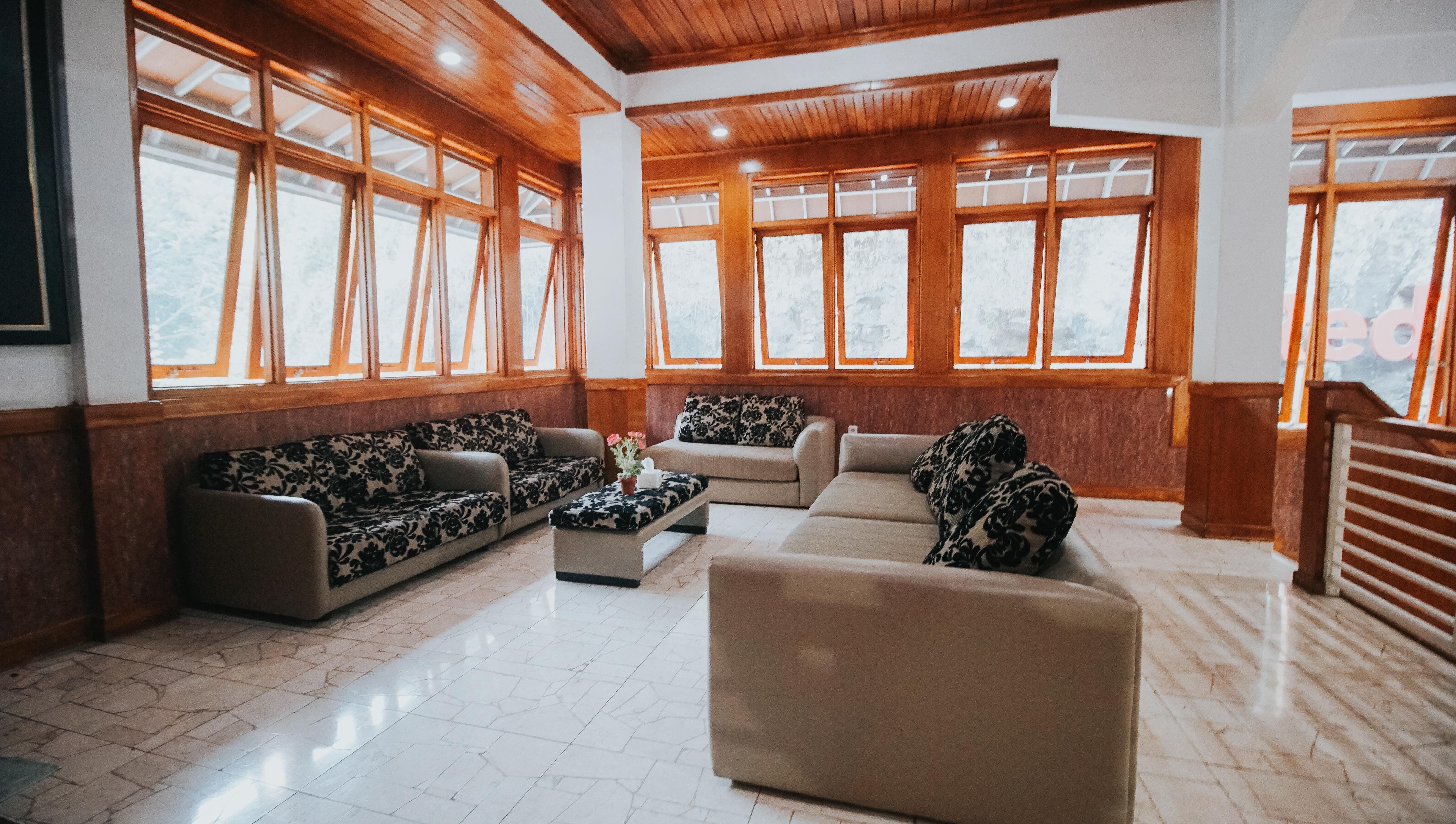 Oyo 1209 Tirtasari Nice Guesthouse Bandung Esterno foto